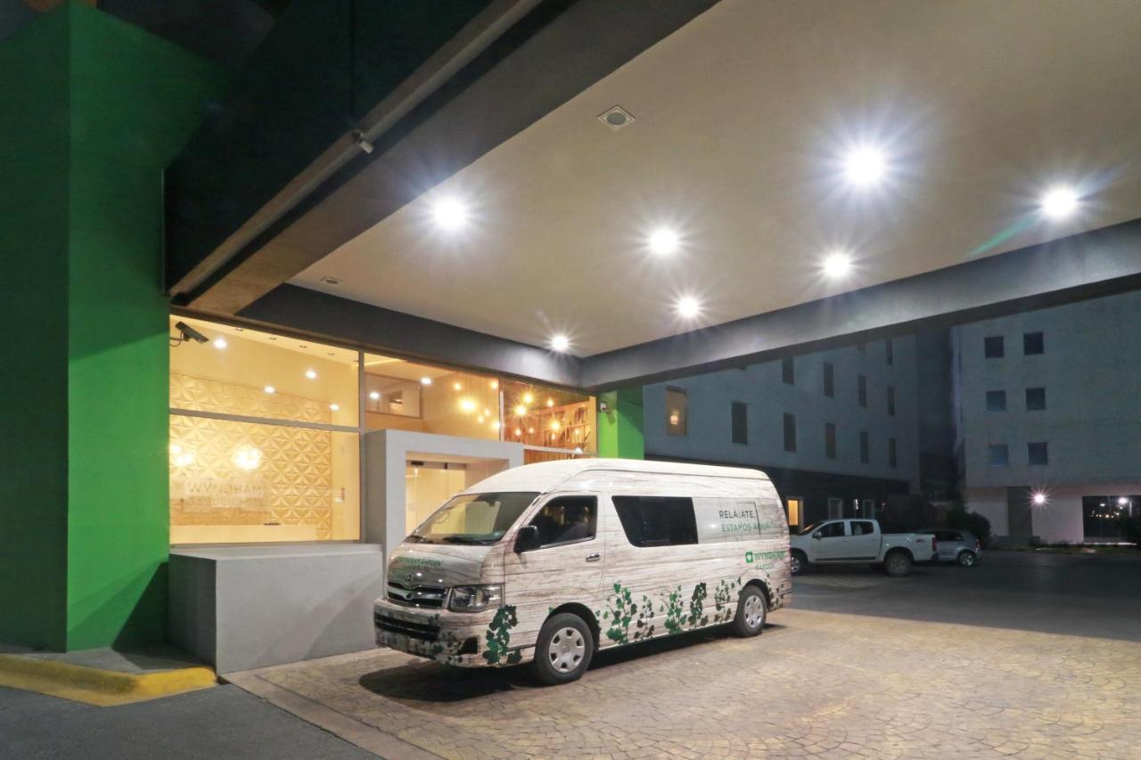 Wyndham Garden Monterrey Valle Real Exterior photo
